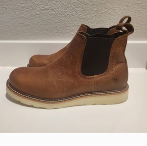 Ariat rambler mids size 10.5